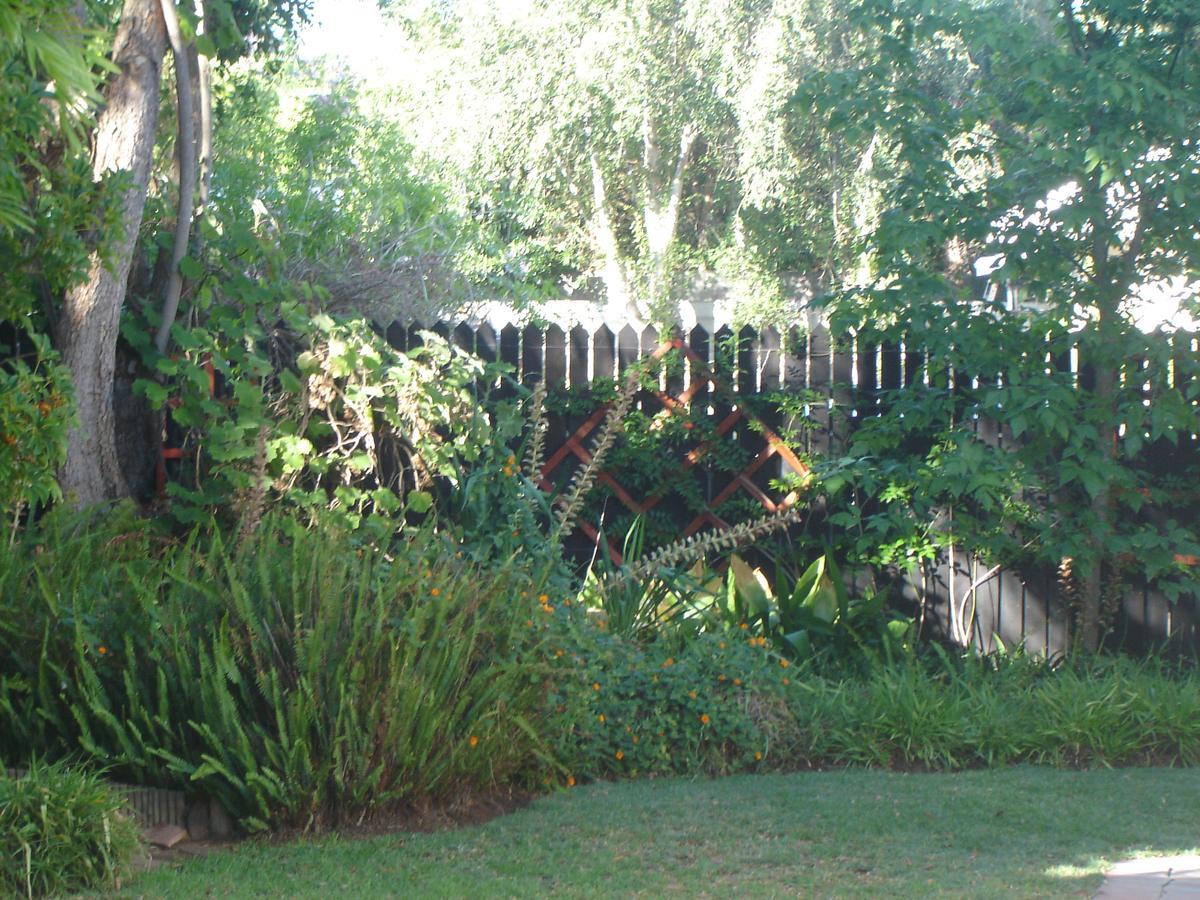 Cedar Lodge Guest House Robertson Exterior photo